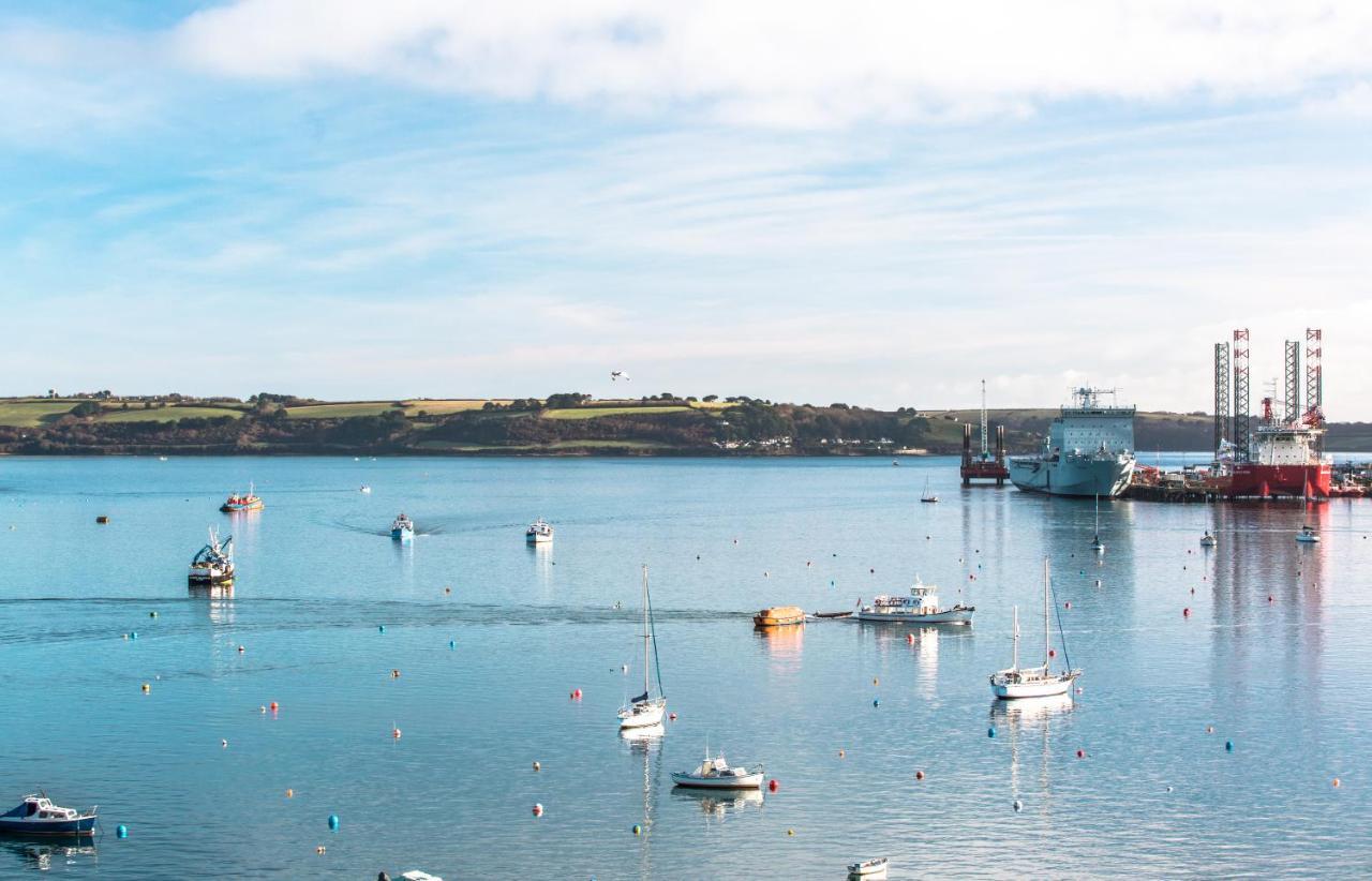 Star & Garter * Falmouth